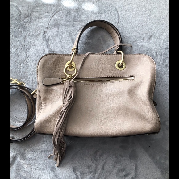 Guess Handbags - Guess purse